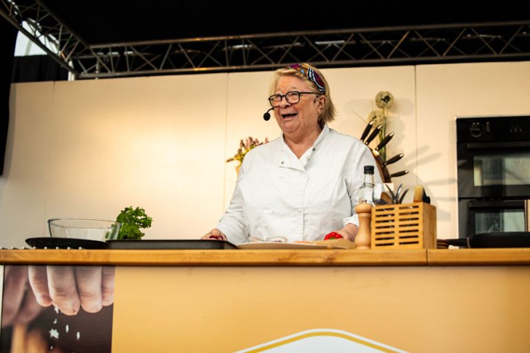 rosemary demostrating